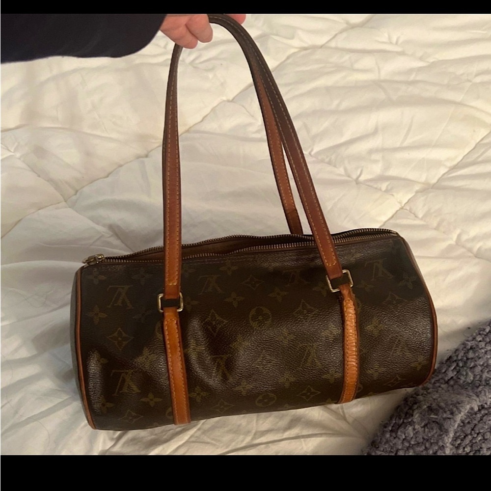 Louis Vuitton papillon 30